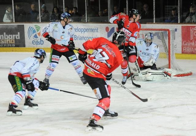 Photo hockey match Briançon  - Caen  le 23/01/2015