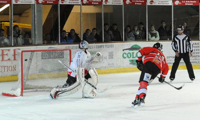 Briançon  5 - 3 Caen 
