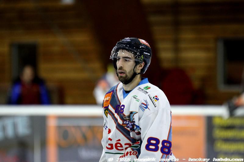 Roanne 3 - 5 Clermont-Ferrand