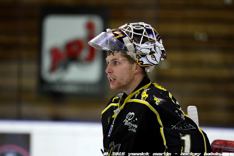 Roanne 3 - 5 Clermont-Ferrand