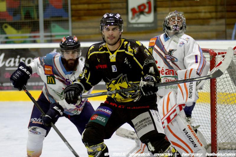 Roanne 3 - 5 Clermont-Ferrand