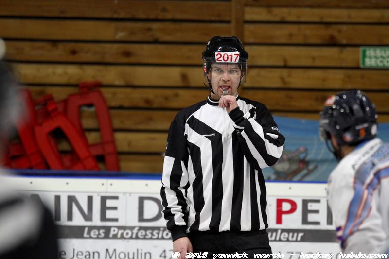 Roanne 3 - 5 Clermont-Ferrand