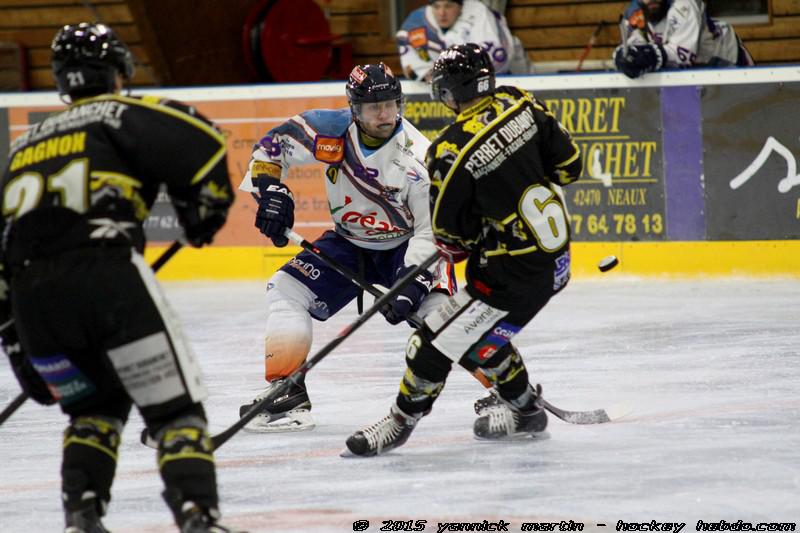 Roanne 3 - 5 Clermont-Ferrand
