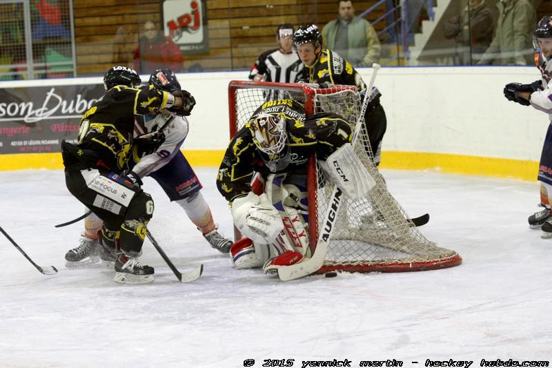 Roanne 3 - 5 Clermont-Ferrand