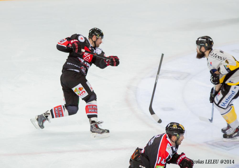 Rouen 5 - 3 Amiens 