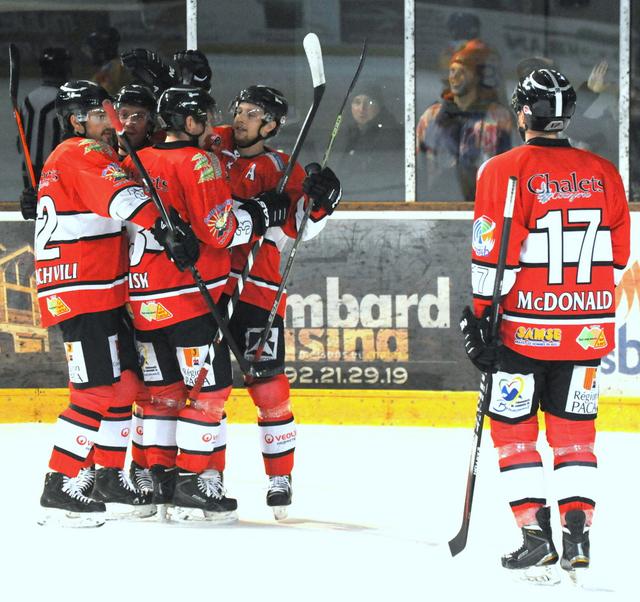 Briançon  6 - 3 Dijon 