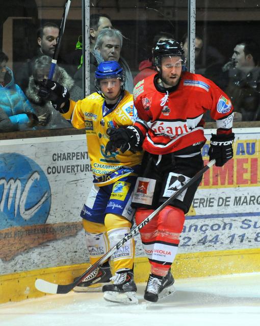 Briançon  6 - 3 Dijon 