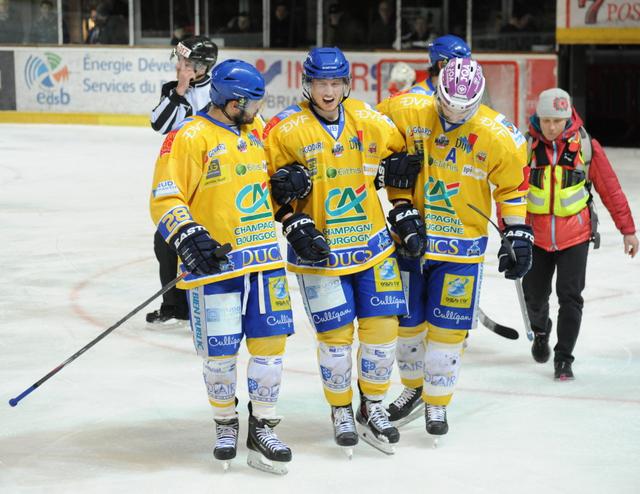 Briançon  6 - 3 Dijon 
