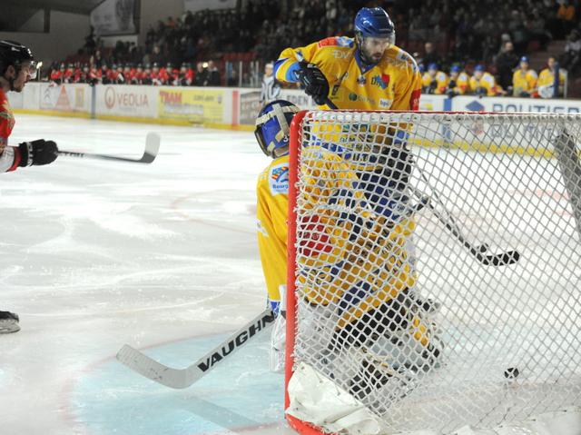 Briançon  6 - 3 Dijon 