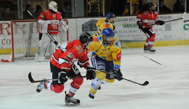 Briançon  6 - 3 Dijon 