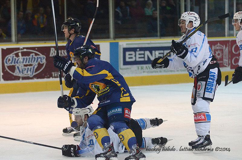 Chamonix  1 - 3 Gap 