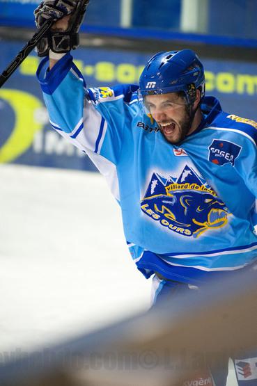 Villard-de-Lans 4 - 3 Roanne