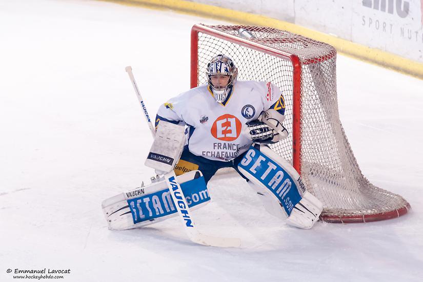Lyon 3 - 5 Chamonix 
