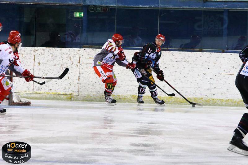Mont-Blanc 0 - 6 Cholet 