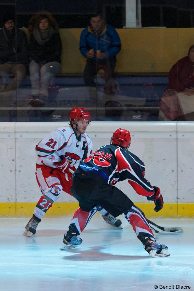 Neuilly/Marne 5 - 2 Courbevoie 
