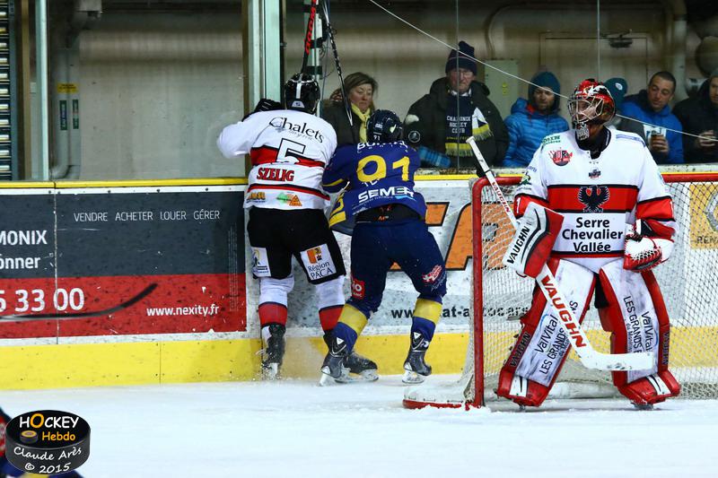 Chamonix  6 - 5 Briançon 
