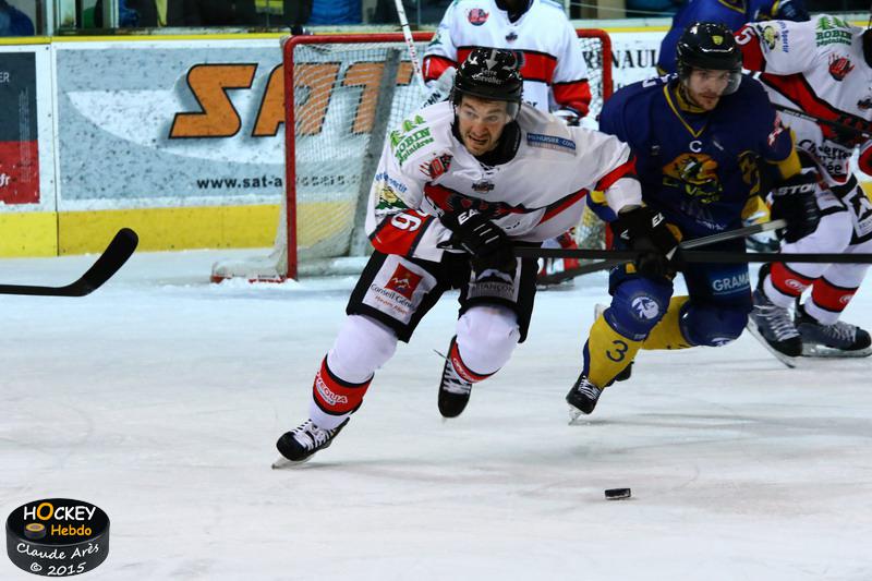 Chamonix  6 - 5 Briançon 