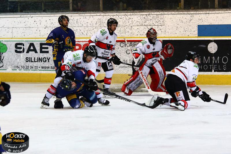 Chamonix  6 - 5 Briançon 