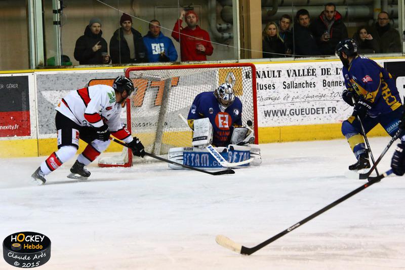 Chamonix  6 - 5 Briançon 