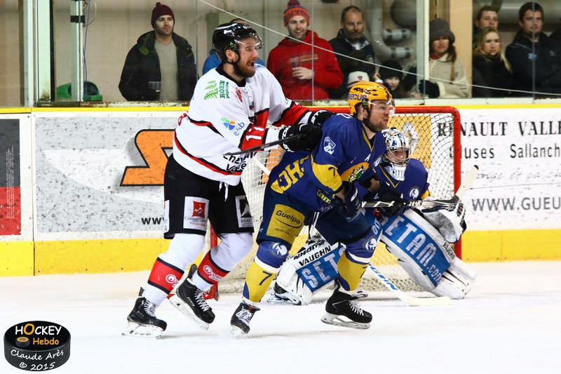 Chamonix  6 - 5 Briançon 