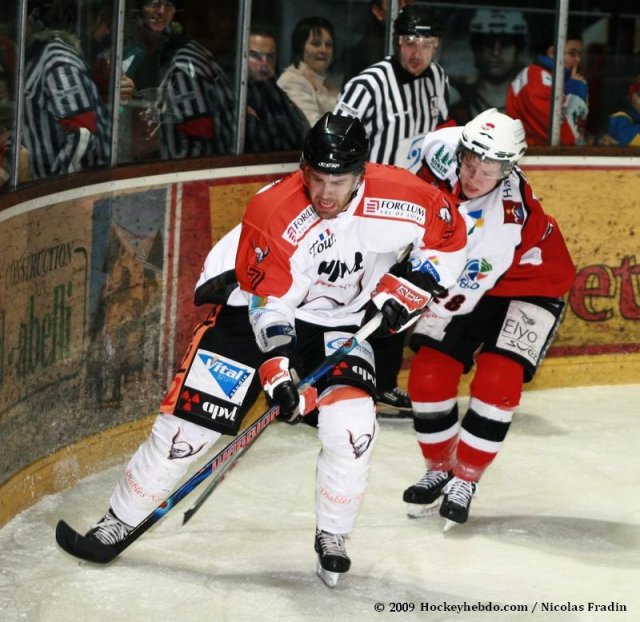 Photo hockey match Briançon  - Tours  le 10/01/2009