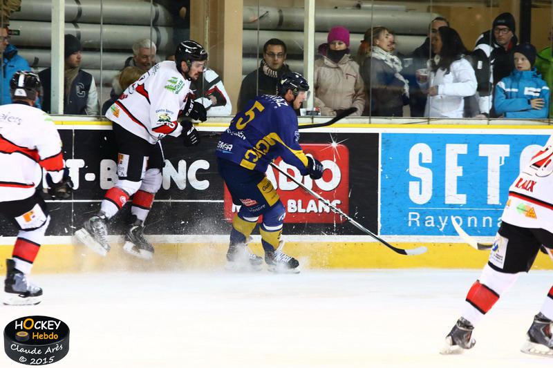 Chamonix  6 - 5 Briançon 
