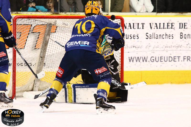 Chamonix  3 - 4 Dijon 