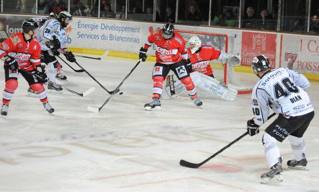 Briançon  9 - 5 Brest 