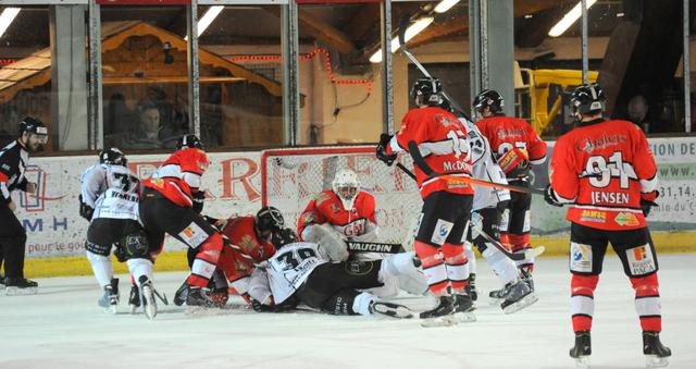 Briançon  9 - 5 Brest 