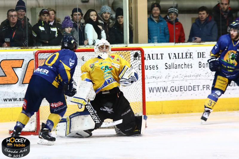 Chamonix  3 - 4 Dijon 