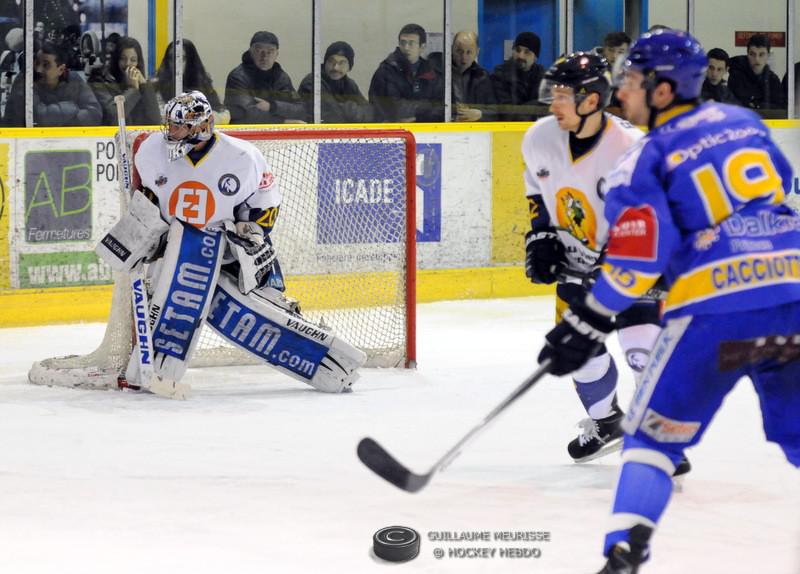 Dijon  3 - 2 Chamonix 