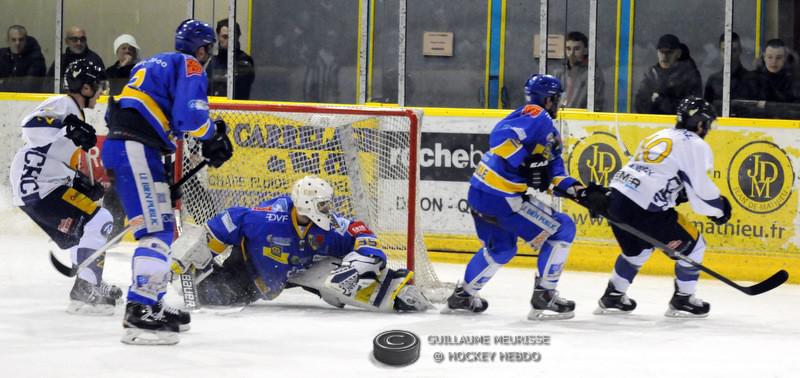 Dijon  3 - 2 Chamonix 