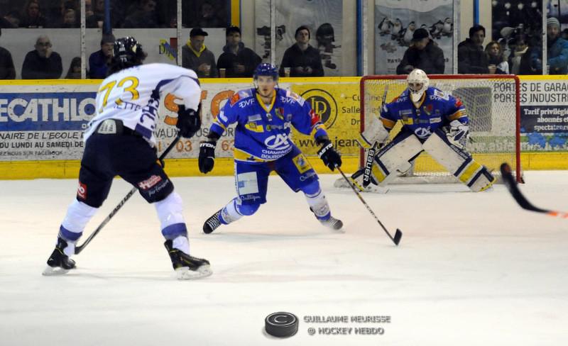 Dijon  3 - 2 Chamonix 