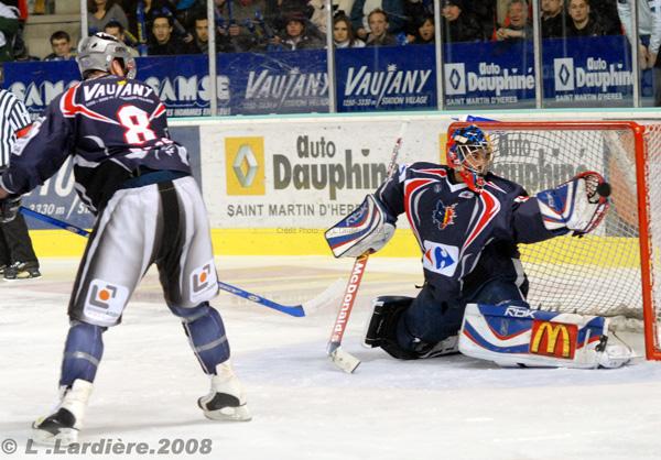 Grenoble  2 - 1 Mont-Blanc