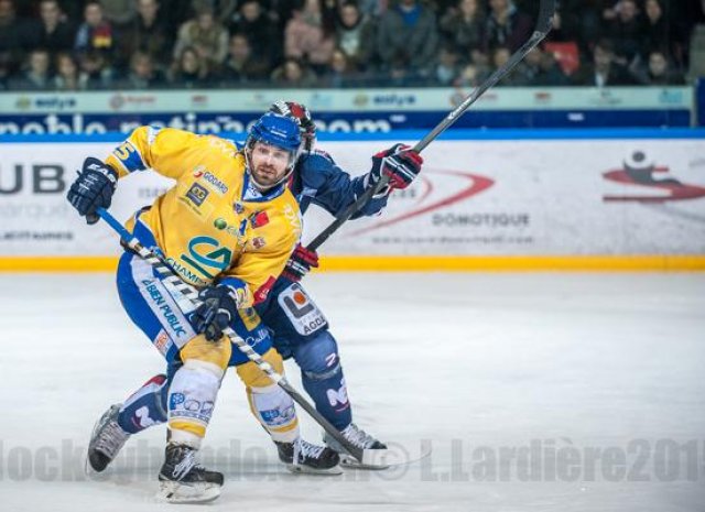 Photo hockey match Grenoble  - Dijon  le 28/02/2015