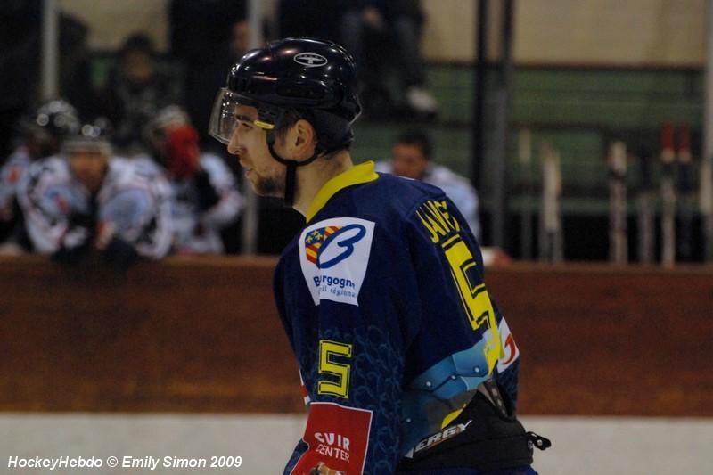Dijon  3 - 11 Angers 