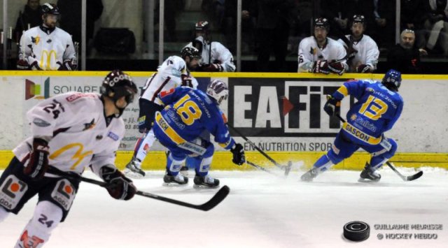 Photo hockey match Dijon  - Grenoble  le 03/03/2015