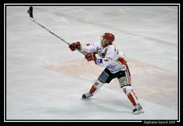 Rouen 3 - 5 Morzine-Avoriaz