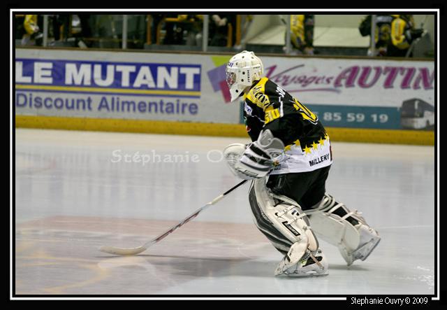Rouen 3 - 5 Morzine-Avoriaz