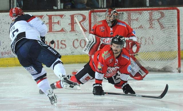 Photo hockey match Briançon  - Angers  le 03/03/2015