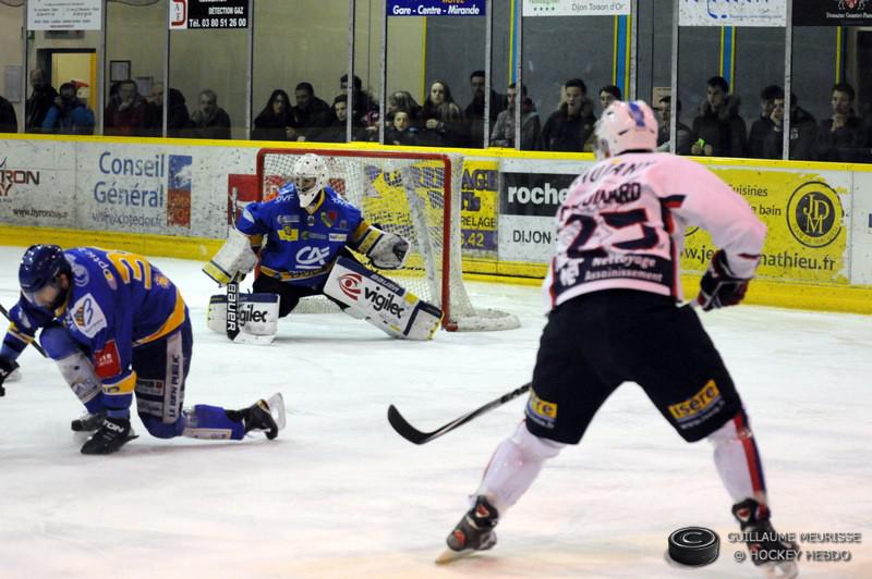 Dijon  6 - 2 Grenoble 