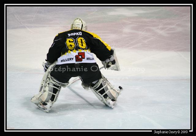 Rouen 3 - 5 Morzine-Avoriaz