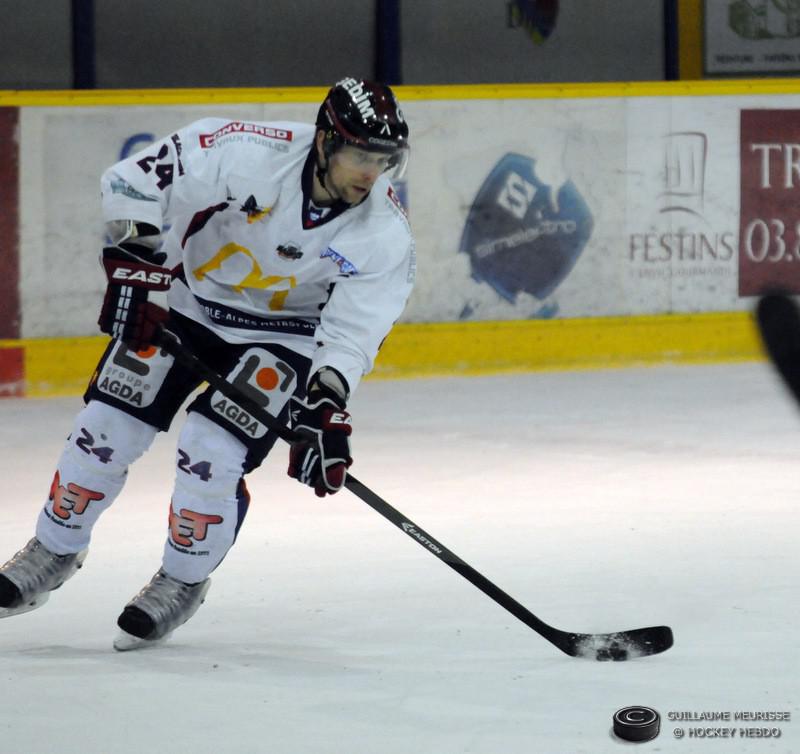 Dijon  6 - 2 Grenoble 