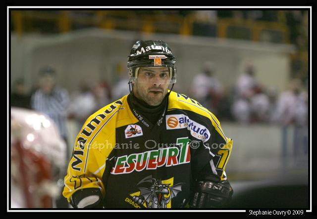 Rouen 3 - 5 Morzine-Avoriaz