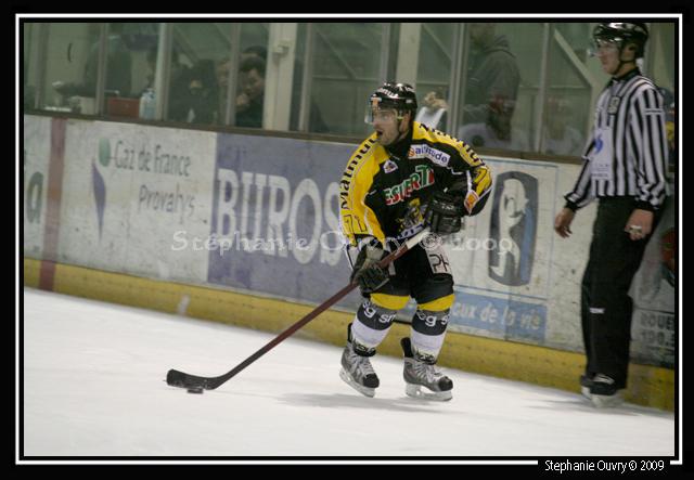 Rouen 3 - 5 Morzine-Avoriaz