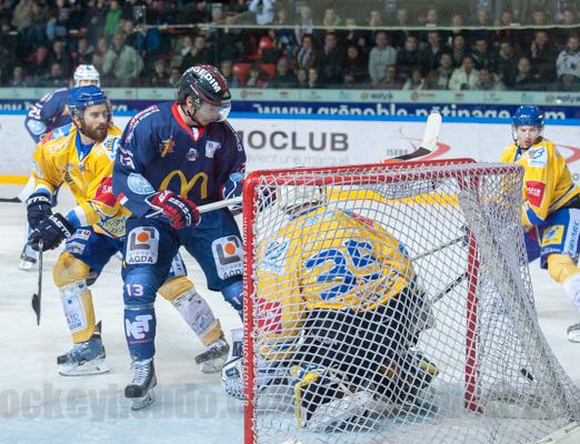 Grenoble  2 - 3 Dijon 