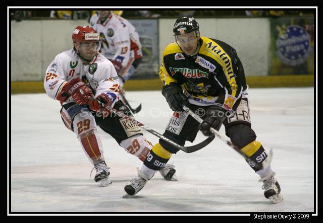 Rouen 3 - 5 Morzine-Avoriaz