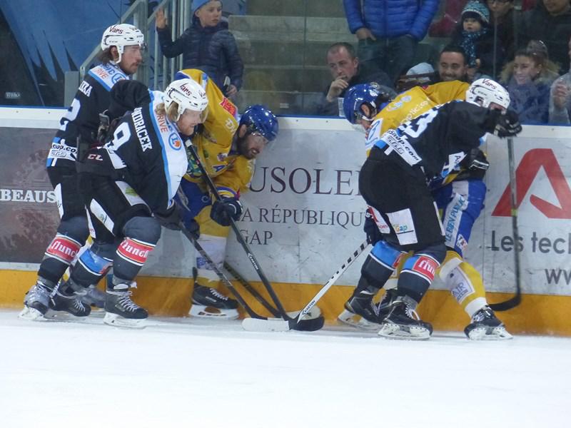 Gap  4 - 1 Dijon 