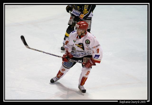 Rouen 3 - 5 Morzine-Avoriaz