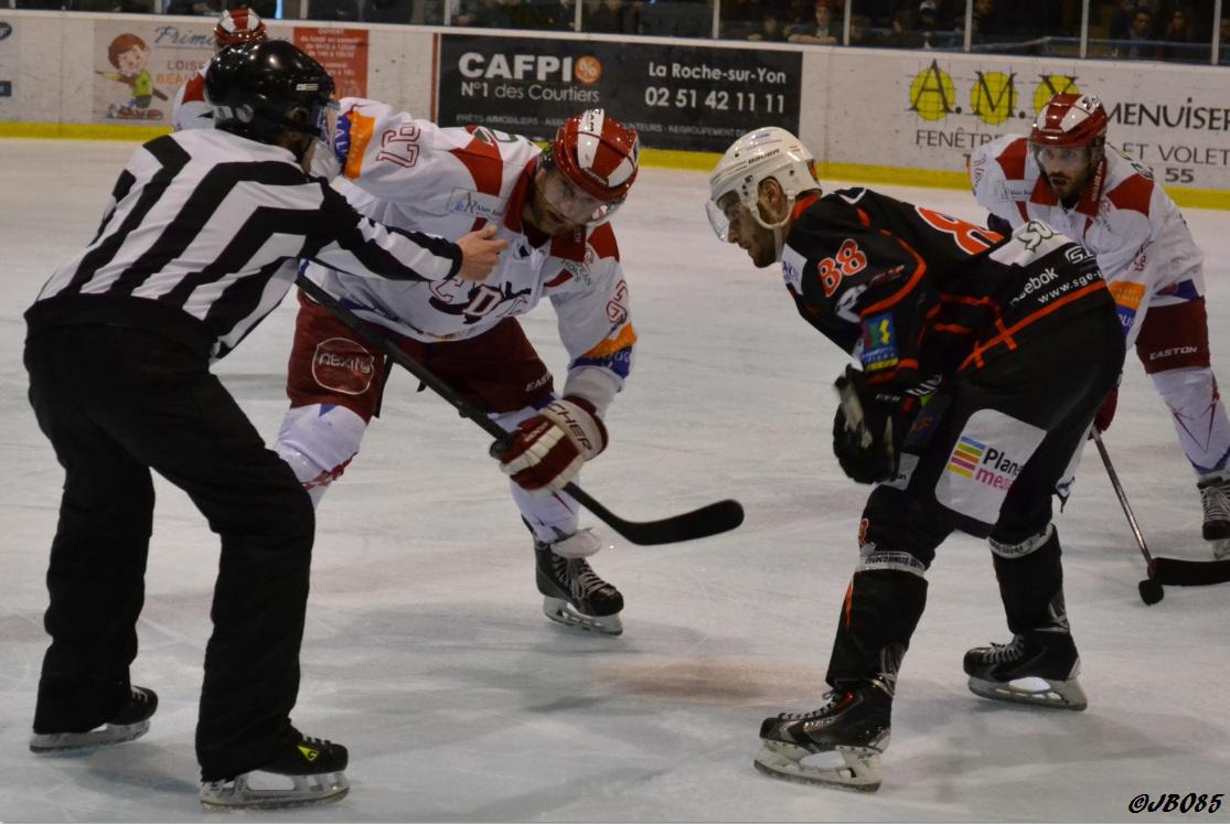 La Roche-sur-Yon 3 - 0 Annecy